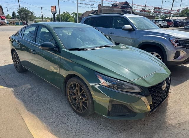 2025 Nissan Altima 2.5 SR AWD's photo