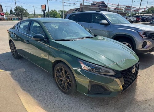 2025 Nissan Altima 2.5 SR