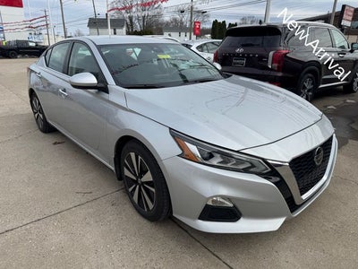 2022 Nissan Altima 2.5 SV