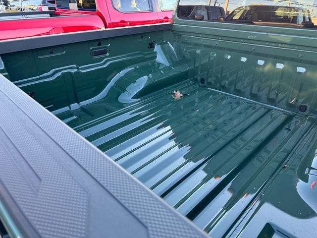 2025 Nissan Frontier Crew Cab SV