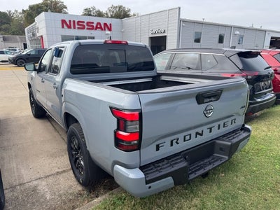 2027 Nissan Frontier SV