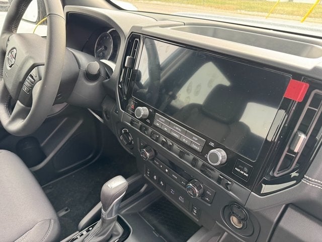 2026 Nissan Frontier Crew Cab SV