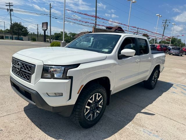 2023 Nissan Frontier SV