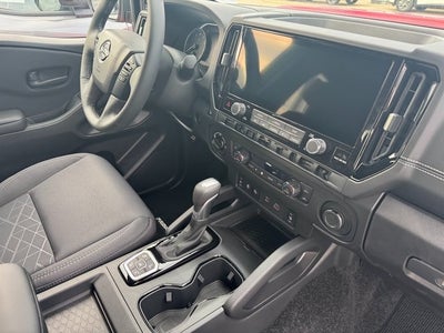 2026 Nissan Frontier Crew Cab SV