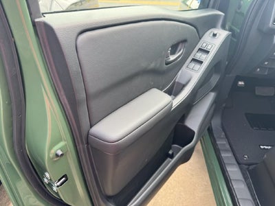 2027 Nissan Frontier SV