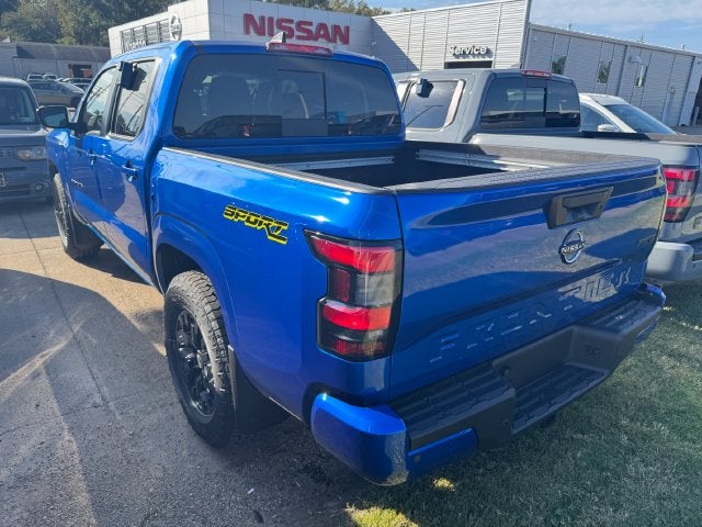 2027 Nissan Frontier SV