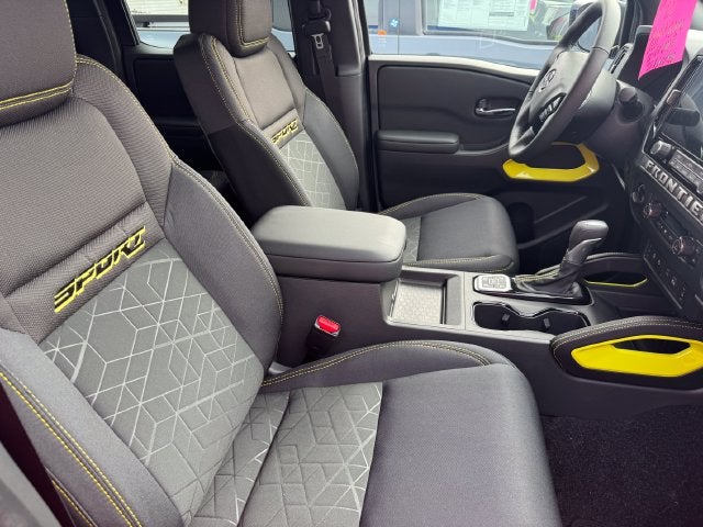 2027 Nissan Frontier SV