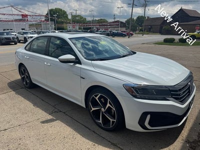 2020 Volkswagen Passat 2.0T R-Line