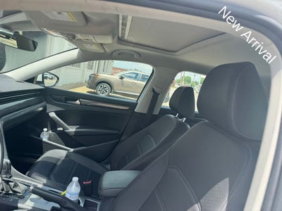 2020 Volkswagen Passat 2.0T R-Line