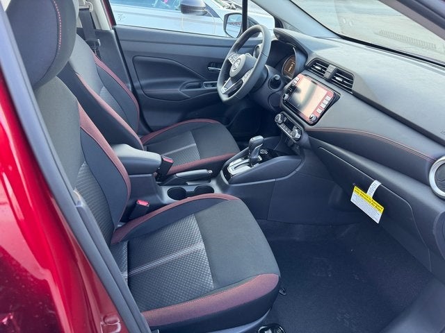 2025 Nissan Versa SR