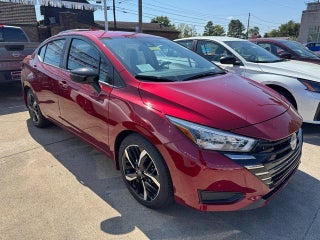 2025 Nissan Versa 1.6 SR