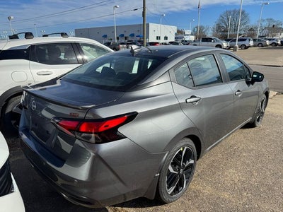 2025 Nissan Versa 1.6 SR