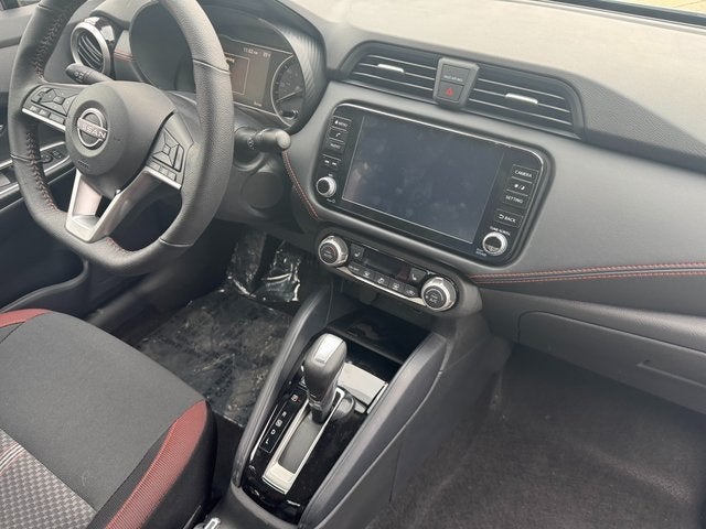 2025 Nissan Versa SR