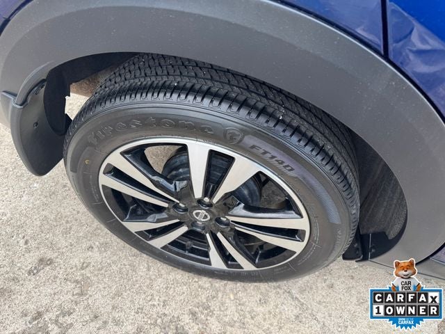 2019 Nissan Kicks SR