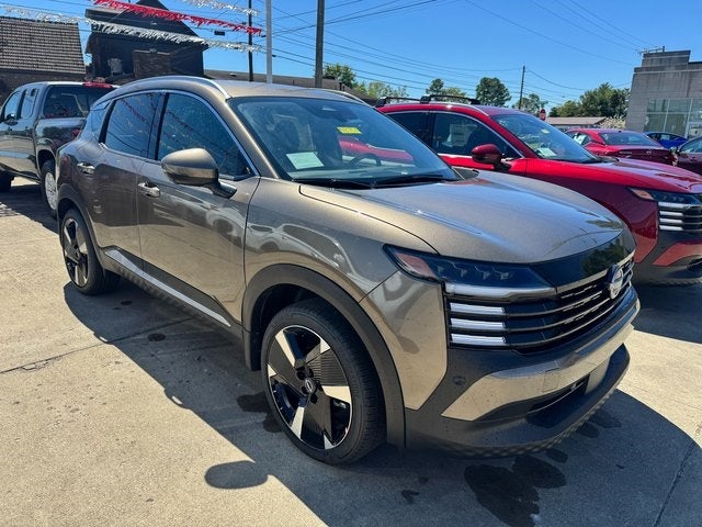 2025 Nissan Kicks SR