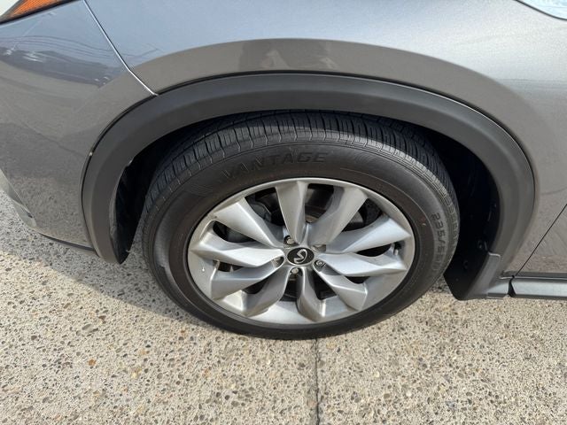 2021 INFINITI QX50 LUXE