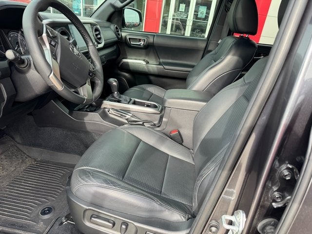 2021 Toyota Tacoma Limited V6