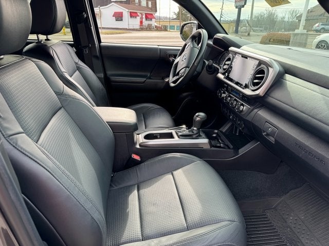 2021 Toyota Tacoma Limited V6