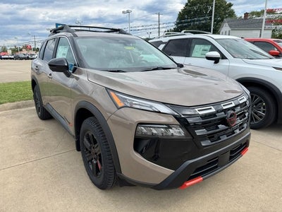 2026 Nissan Rogue Rock Creek®