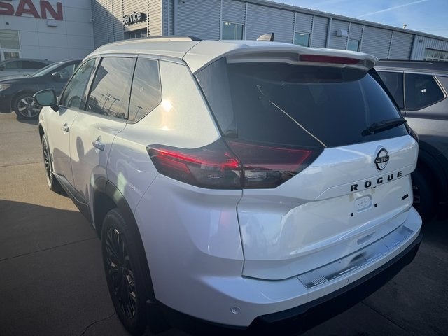 2026 Nissan Rogue 2026.5 AWD Dark Armor