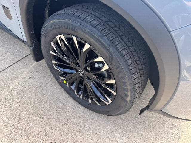 2027 Nissan Rogue Dark Armor