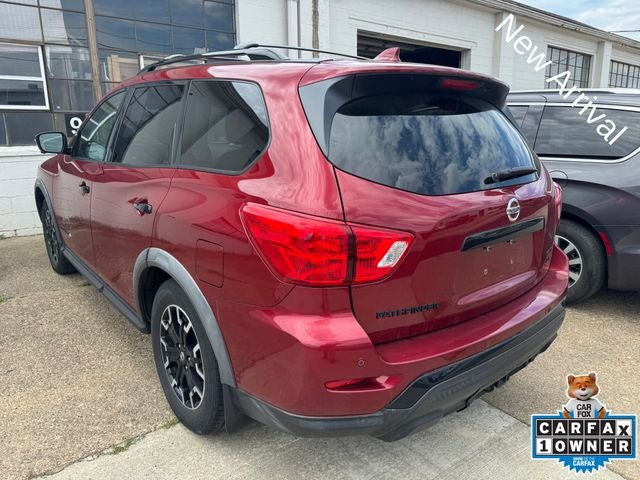 2019 Nissan Pathfinder SL