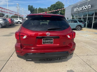 2019 Nissan Pathfinder SL