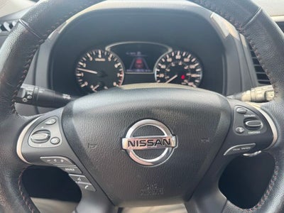2019 Nissan Pathfinder SL