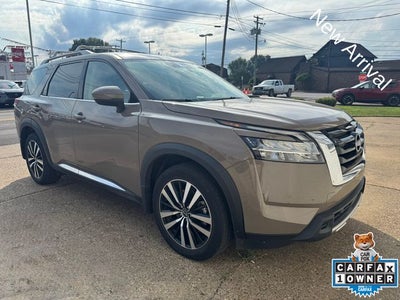 2024 Nissan Pathfinder Platinum