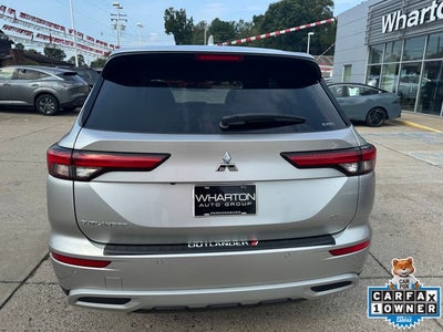 2022 Mitsubishi Outlander SE