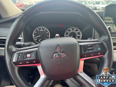 2022 Mitsubishi Outlander SE