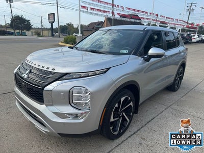 2022 Mitsubishi Outlander SE