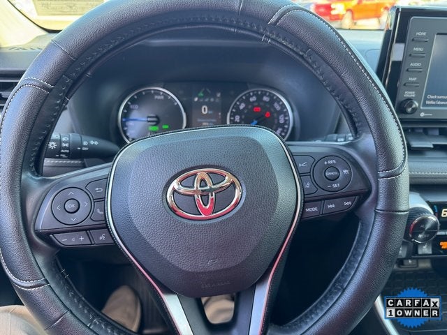 2020 Toyota RAV4 Hybrid XLE